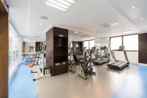 
The fitness center and/or fitness facilities at Hotel Laghetto Viverone Bento
