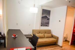 Istumisnurk majutusasutuses Stain Loft & Suites