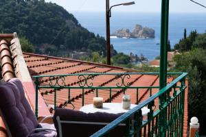 Gallery image of Eftyxia apartments in Paleokastritsa