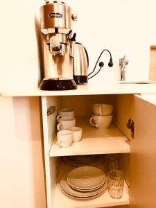 Coffee and tea making facilities at Appartements im Herzen der Passauer Altstadt
