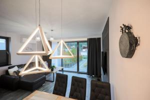 Posedenie v ubytovaní Apartament Marron