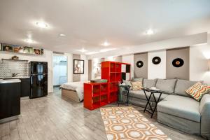 Køkken eller tekøkken på Tranquil Pottsboro Studio with Fire Pit, Forest View + 16 billeder