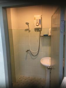 Ένα μπάνιο στο Baan Suan Resort2345