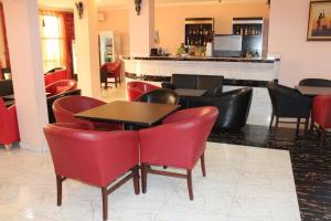 Prostor za sedenje u objektu Hotel Mansel
