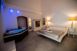 Posteľ alebo postele v izbe v ubytovaní Vincent Suite Luxury B&B