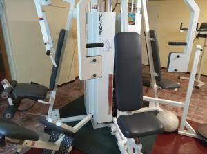 Posilňovňa alebo fitness centrum v ubytovaní OWR Relax - Hostel położony blisko atrakcji turystycznych