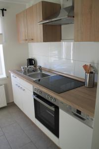 Gallery image of Ferienwohnung Monteurwohnung DeichBrandt in Sankt Margarethen +16 photos