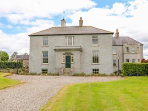 Gallery image of The Lodge at Raheengraney House in Cluain na nGall