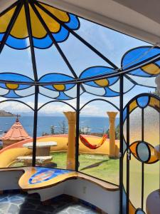 Bazén v ubytování Hostal Las Olas nebo v jeho okolí
