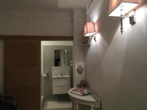 Koupelna v ubytování Les 2 grives - auberge restaurant + 17 fotografií