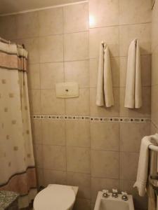 Koupelna v ubytování Hotel Nontue Abasto Buenos Aires