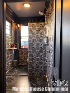 Vonios kambarys apgyvendinimo įstaigoje Ma Guesthouse Chiang Mai