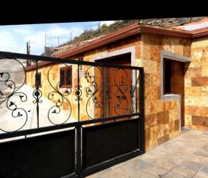 The building in which the holiday home is located