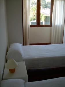 Posteľ alebo postele v izbe v ubytovaní Villas Aloha Valdelagrana