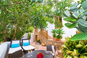 Kép Hotel Rural & Spa Can Curreu szállásáról Sant Carles de Peraltában a galériában