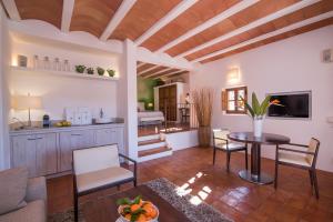Gallery image of Hotel Rural & Spa Can Curreu in Sant Carles de Peralta