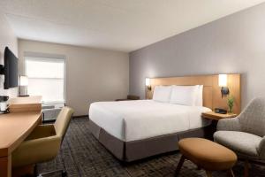 Postel nebo postele na pokoji v ubytování Hyatt Place Tucson Central