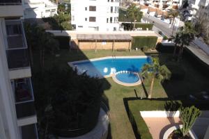 an overhead view of a swimming pool in an apartment at Sabater in Altea