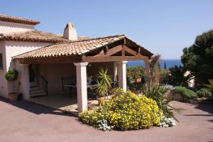 Naturlandskabet i nærheden af villaen