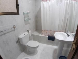 Vonios kambarys apgyvendinimo įstaigoje Hostal Dulcinea