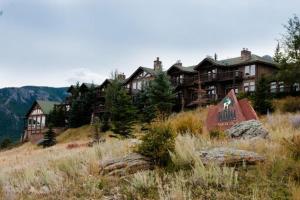 Gallery image of Taharaa Mountain Lodge in Estes Park