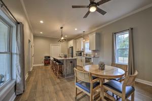Gallery image of Sweet Southern Pines Abode with Yard and Covered Porch in Southern Pines