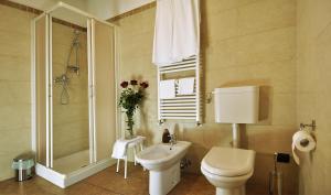 Ένα μπάνιο στο La Rotonda Relais