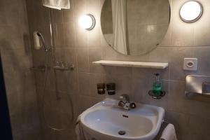 Vannituba majutusasutuses Hotel Schiffahrt