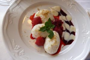 Jedzenie w hotelu lub w pobliżu