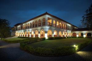 Afbeelding uit fotogalerij van Sanctum Inle Resort in Nyaung Shwe +79 foto's