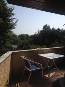 Balkon lub taras w obiekcie Un nido sul Lago di Garda