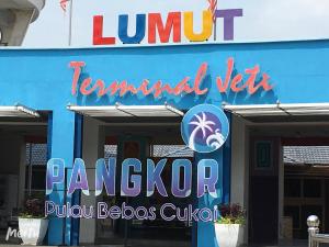 Galeriebild der Unterkunft Dindings Pantai Desair Apartment By DPD in Lumut