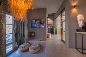A kitchen or kitchenette at Sophia Aegina