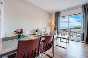 Foto dalla galleria di Apartamentos Astoria a Tarragona