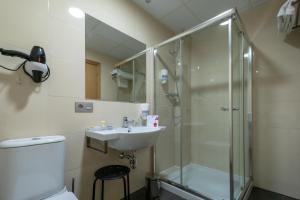 Koupelna v ubytování Hotel Abades Via Norte