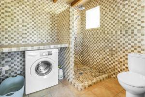 A bathroom at Sa Vinya de Son Bou