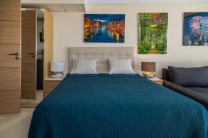 Posteľ alebo postele v izbe v ubytovaní First Line P. Banus Sleeps 4