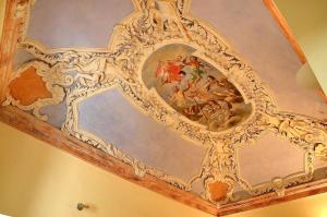 Gallery image of Ostello Palazzo Pierantoni in Foligno +129 photos