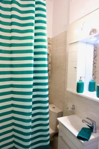 Zdjęcie z galerii obiektu Syntagma-Monastiraki, Cute & Convenient Studio in Athens w Atenach