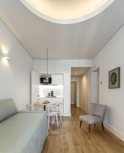 Η κουζίνα ή μικρή κουζίνα στο Lisbon Serviced Apartments - Madalena