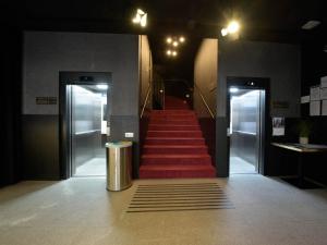 马德里room00 Gran Vía Hostel的相册照片