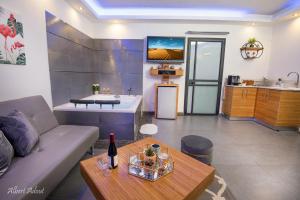 ハッド・ネスにあるYosefdream Luxury suitesのギャラリーの写真