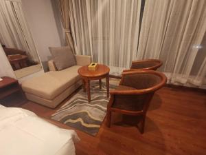 Ruang duduk di Ludrong Hotel