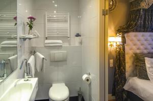 Koupelna v ubytování Boutique Hotel Huys van Leyden