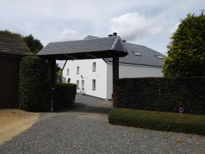 Afbeelding uit fotogalerij van Petites-Tailles - chambre d'hôtes in Vielsalm