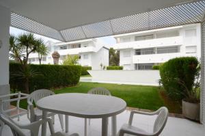 A balcony or terrace at GREEN CLUB B 104