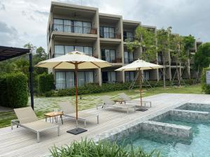 Gallery image of The Gallery Hotel Nai Harn - SHA Plus in Nai Harn Beach