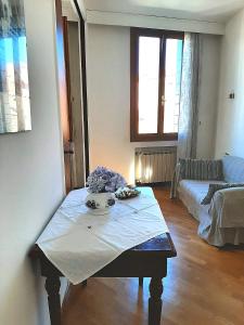 Zdjęcie z galerii obiektu Cannaregio apartment w Wenecji