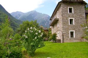 Gallery image of Casa Uccellini in Vogorno