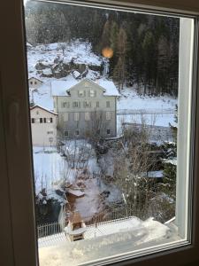 Alpine Haus durante l'inverno